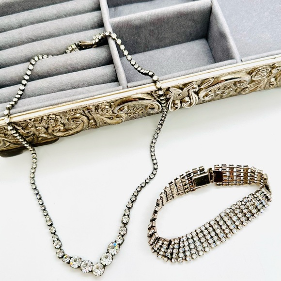 Vintage Rhinestone Jewelry lot - Picture 7 of 17
